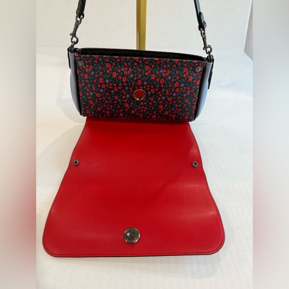 Coach Reversible Floral Crossbody Bag With A Detachable Strap C1782-F59535 - Picture 5 of 16